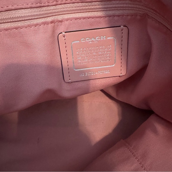 Coach Pink Leather Tote shoulder Bag - Picture 7 of 10